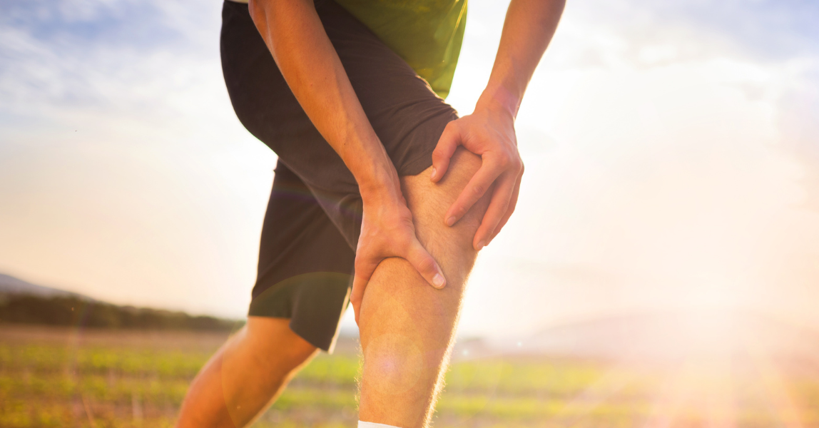 Stiff Knee: Causes, Symptoms, and Treatments